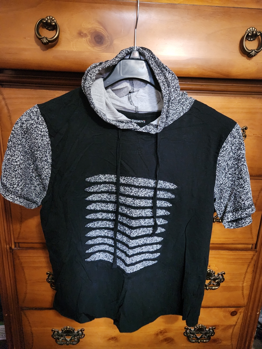 Mens Black Hooded Short Sleeve Tee with Speckled Sleeves